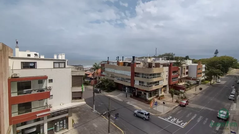 Imagem Apto de frente para venda 1 Dorm no Centro Torres/RS.
