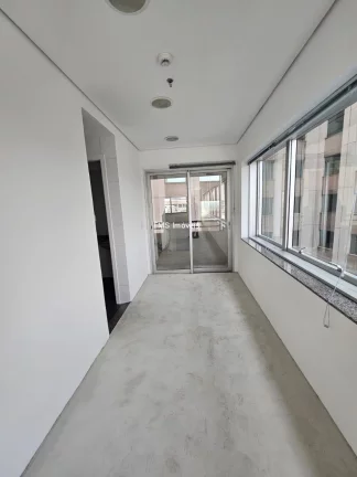 Imagem Andar Comercial para Locação em São Paulo-SP, Vila Congonhas: 12 Vagas de Garagem e 482,22m² de Área