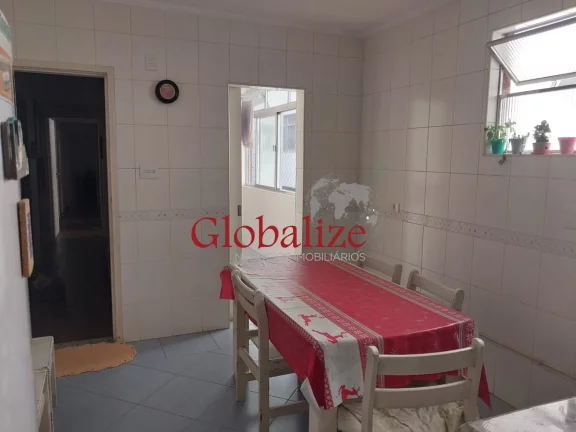 Imagem Apartamento à venda na Ponta da Praia, Santos-SP! Com 3 quartos, 1 suíte, dependência de empregada , 2 banheiros, 1 vaga de garagem e 114m² R$530.000