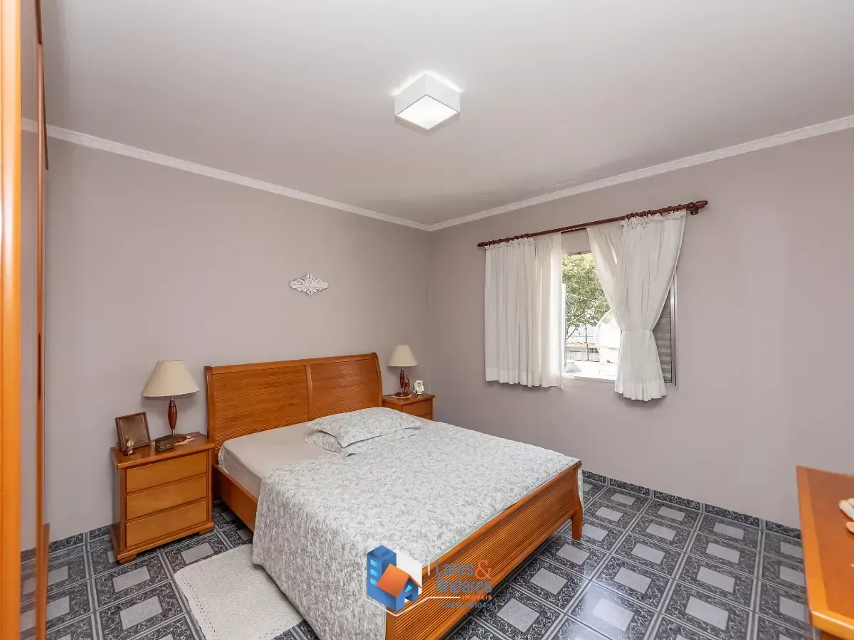 Imagem Sobrado para venda em Sítio da Figueira com 3 quartos, 176m²