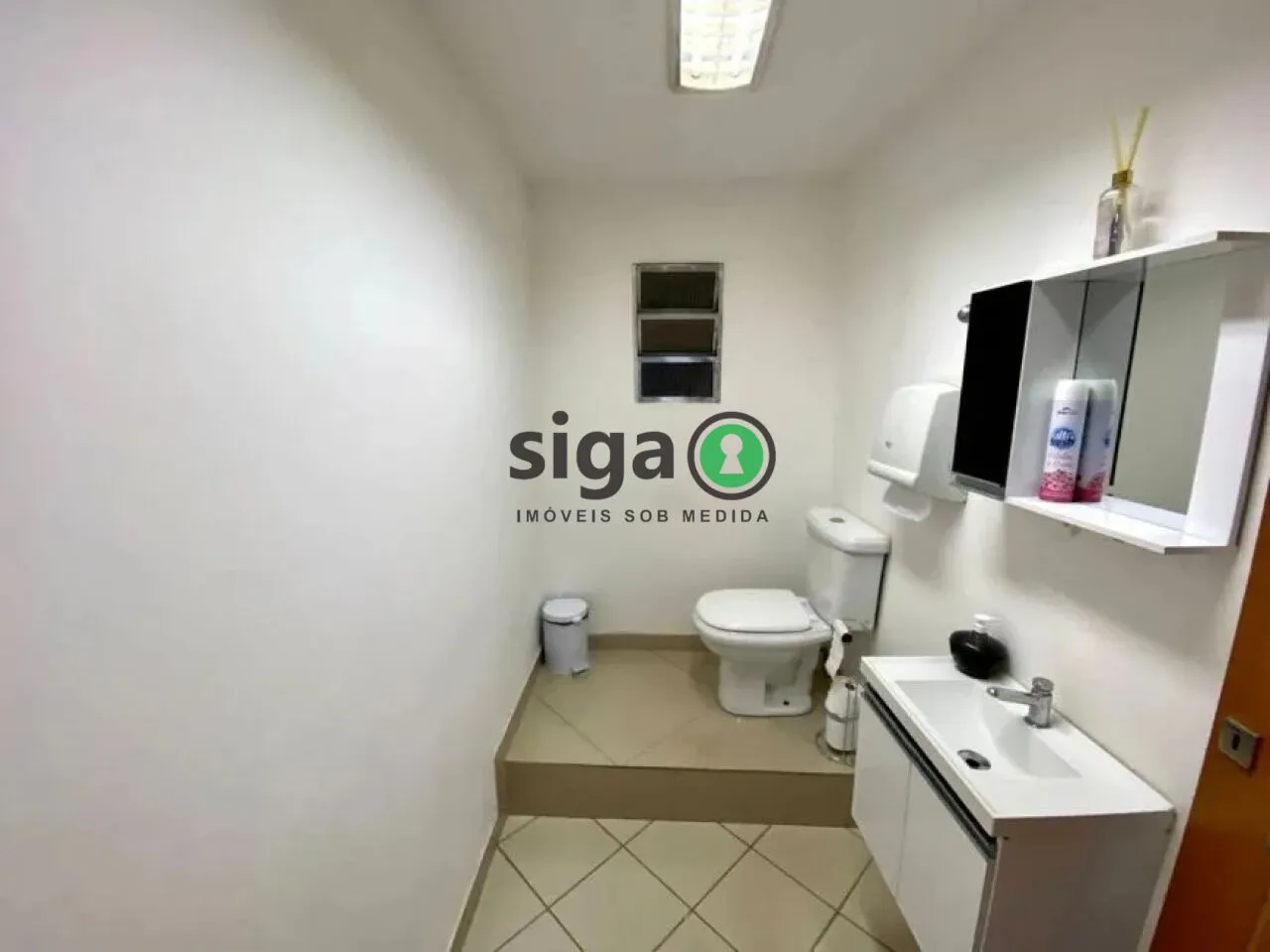 Imagem SOBRADO COMERCIAL PARA LOCAÇÃO