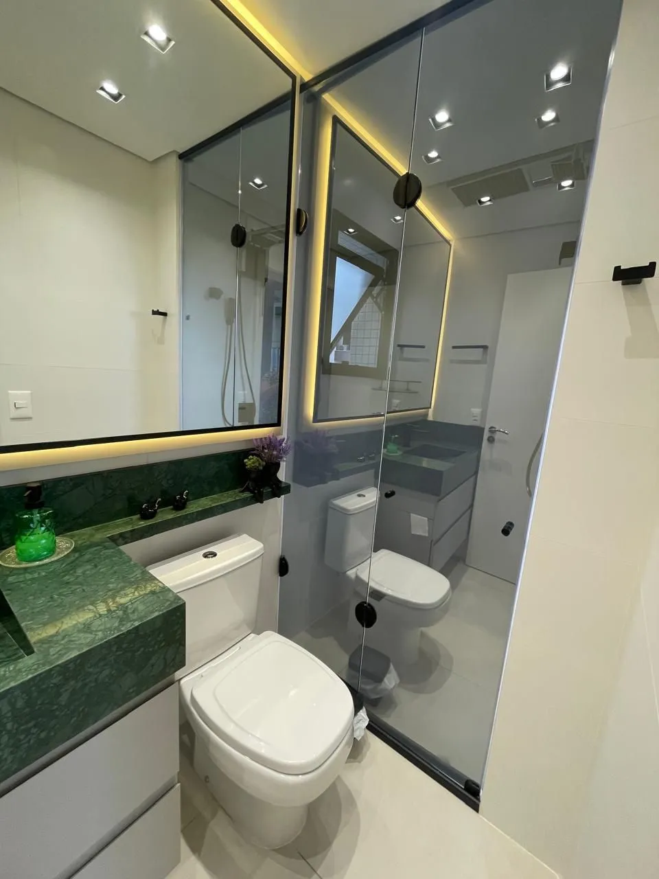 Imagem Apartamento à venda em Torres, Centro, com 2 quartos, 76,87m2