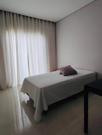 Imagem Linda casa a venda no Condomínio Ninho Verde Eco Residence II - Pardinho/SP.