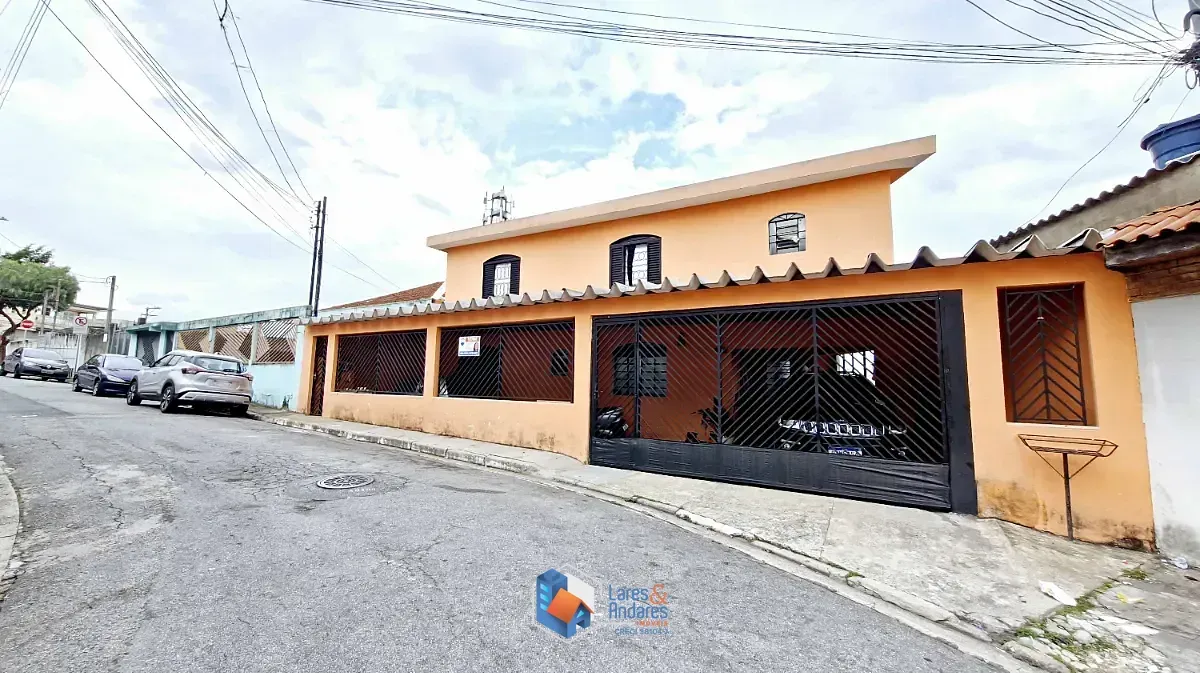 Foto do imóvel Sobrado para venda em Vila Barbosa com 3 quartos, sendo 1 suíte, 226m² em Rua Dirce Rodrigues