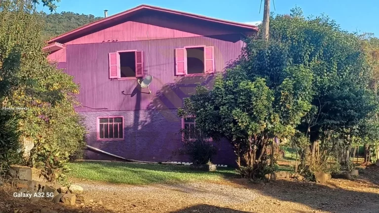 Imagem Chácara para Venda em Concórdia, Área Rural de Concórdia, 4 dormitórios, 1 suíte, 4 banheiros, 2 vagas