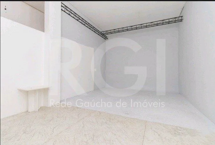 Imagem Loja para Venda - 180m², 0 dormitórios, 1 vaga - Menino Deus