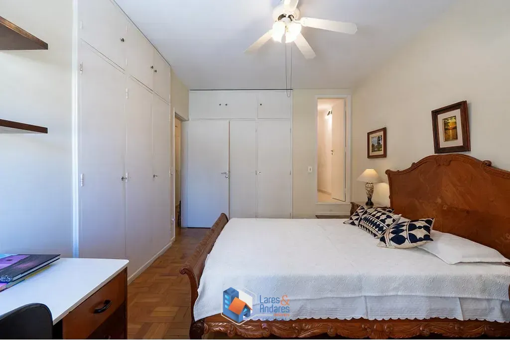 Imagem Casa em Condomínio à venda 3 Quartos 1 Suite 2 Vagas 180M² Vila Olímpia São Paulo - SP