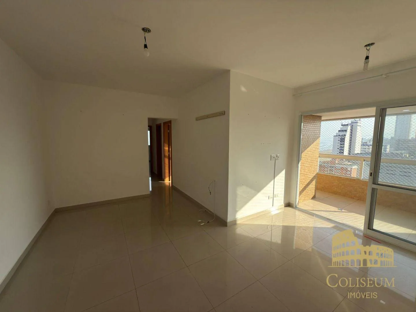 Imagem Apartamento com 2 dormitórios à venda, 85 m² por R$ 995.000,00 - Boqueirão - Praia Grande/SP