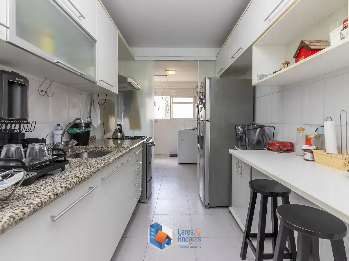 Imagem Apartamento para venda em Saúde com 3 quartos, sendo 1 suíte, 115m²
