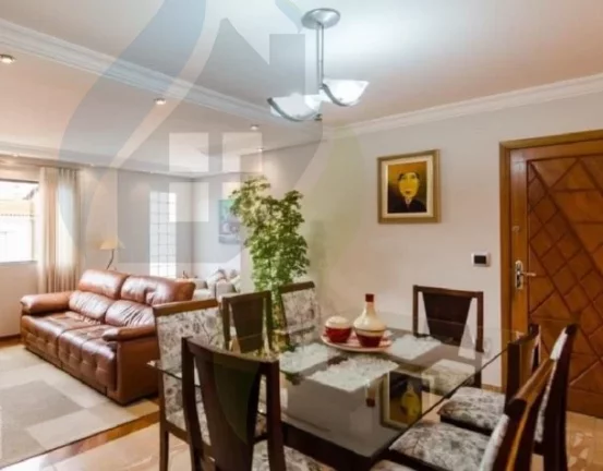 Imagem Sobrado de 4 suítes, 6 banheiro e 4 vagas, com 240m², em Jardim do Mar, São Bernardo do Campo