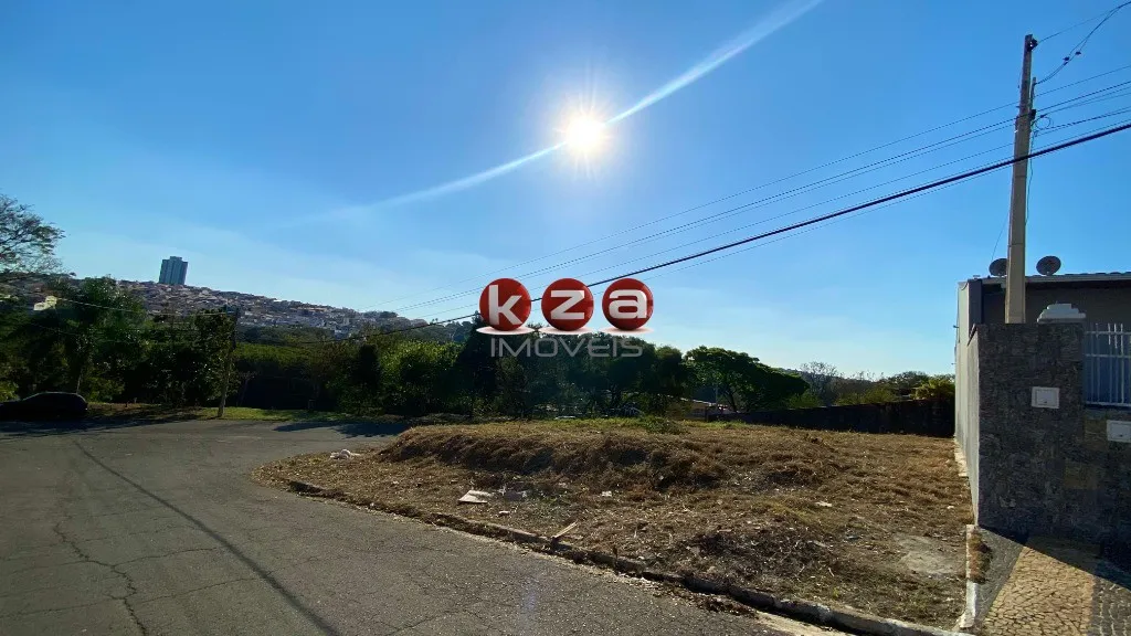 Imagem Terreno de esquina à venda em Valinhos-SP, no Jardim das Vitórias Régias, com 302,00 m² de área!