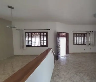 Imagem Casa à venda 2 Quartos, 2 Vagas, 250M², Vila Suiça, Pindamonhangaba - SP