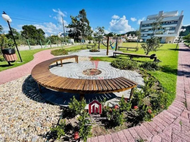 Imagem Apto no Condomínio Cannes Club Residence Em Florianópolis SC