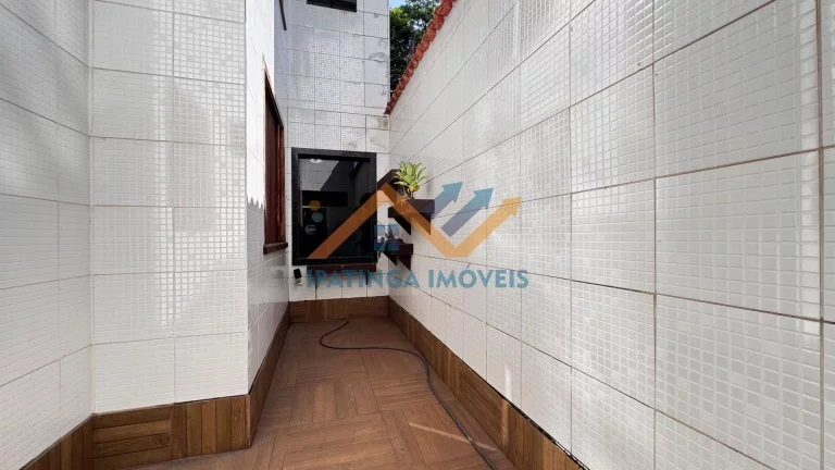 Imagem Casa à Venda no Bairro das Águas - 4 Dormitórios em Ipatinga
