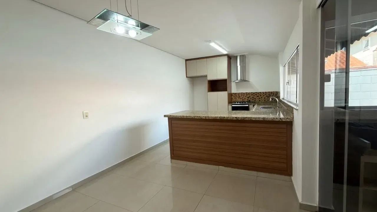 Imagem Casa de Condomínio com 3 Quartos à Venda, 120 m² em Jardim Shangai - Jundiaí