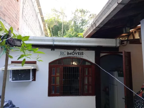 Imagem Casa a Venda no bairro Monjolos - São Gonçalo, RJ