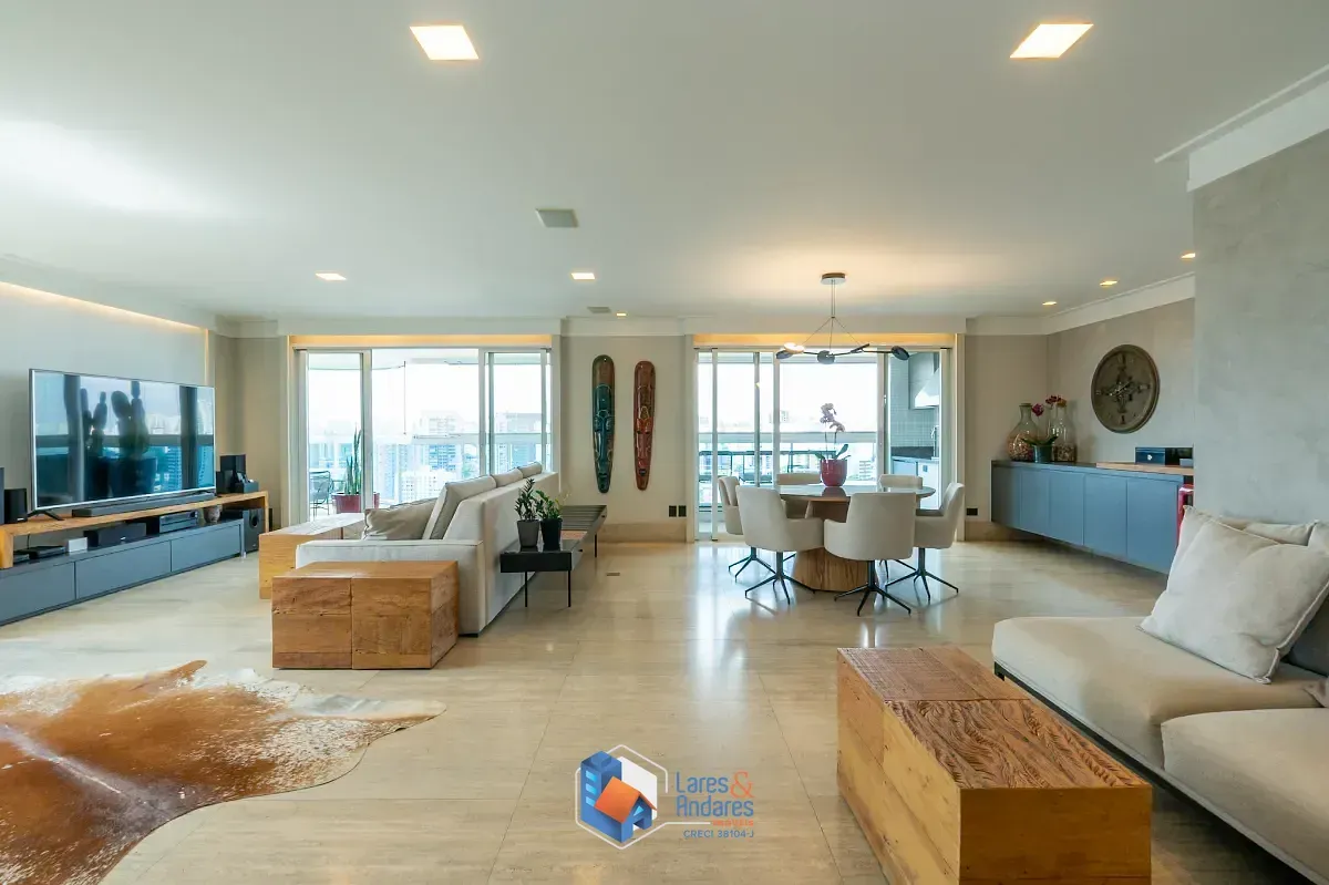 Foto do imóvel Apartamento para venda em Indianópolis com 3 quartos, sendo 3 suítes, 195m² em Avenida Açocê