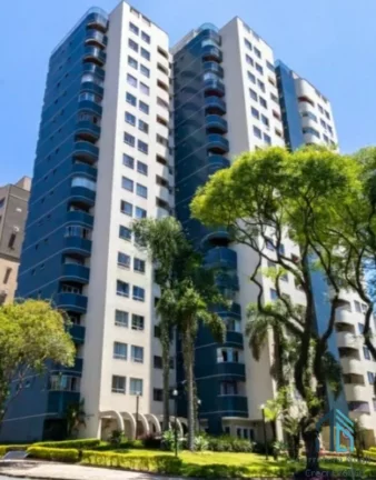 Imagem Apartamento 03 quartos c/suíte com sacada, vaga, no Água Verde em Curitiba PR