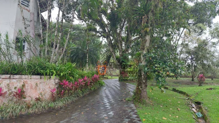 Imagem Sítio com 6 dormitórios à venda, 20000 m² por R$ 650.000,00 - Parque Serra Mar - Peruíbe/SP