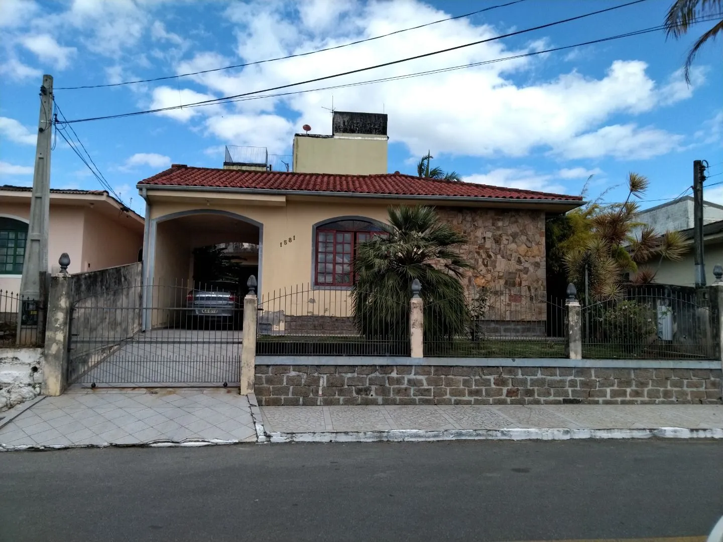 Imagem Casa à venda com 3 quartos 1 suíte, 150m² em Areias São José