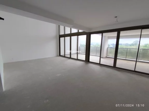Imagem Apartamento com 308m² em Moema encontre o maior estoque Cyrela na Zona Sul! Explore em www.fmsimoveis.com.br