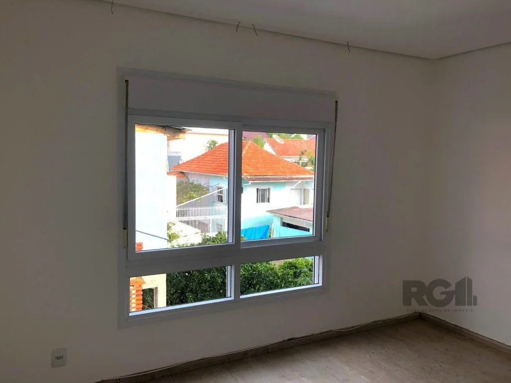 Imagem 2 dorm. com 1 suíte, churrasqueira e vaga de garagem!