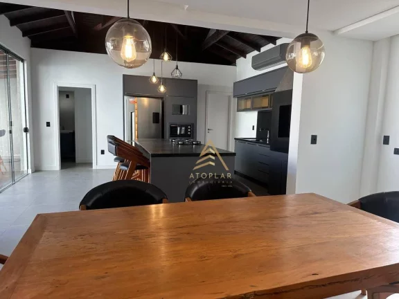 Imagem Casa com 4 suítes sendo 1 master à venda, 400 m² por R$ 7.800.000 - Estados - Balneário Camboriú/SC