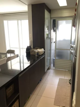 Imagem Imperdível apartamento à venda em São Paulo-SP, Vila Nova Conceição: 2 quartos, 1 suíte, 2 banheiros, 2 vagas de garagem, 72m²!