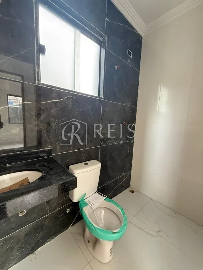 Imagem Casa para Venda em Rio das Ostras, Enseada das Gaivotas, 2 dormitórios, 1 suíte, 2 banheiros, 4 vagas