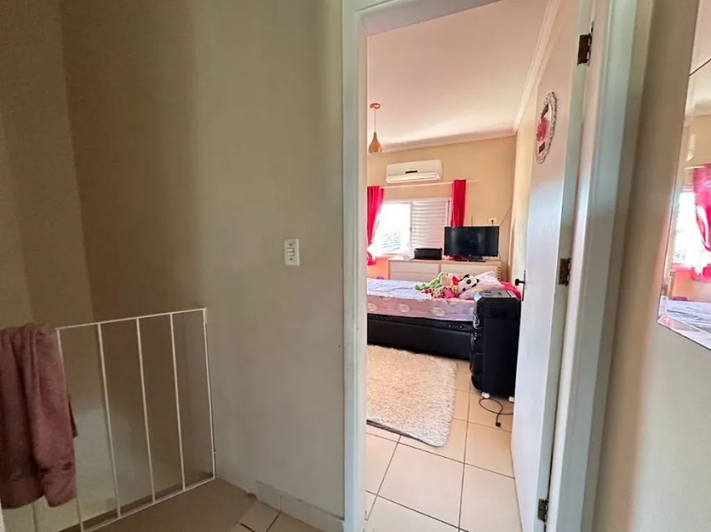Imagem CASA COM 92,00 m² - SÍTIO DO CAMPO - PRAIA GRANDE SP