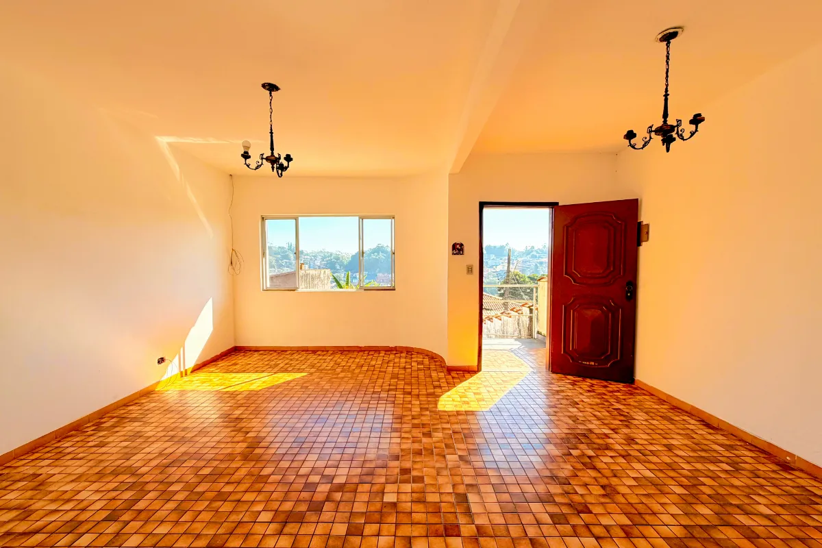 Imagem Casa para venda em Colônia com 2 quartos, 347m2