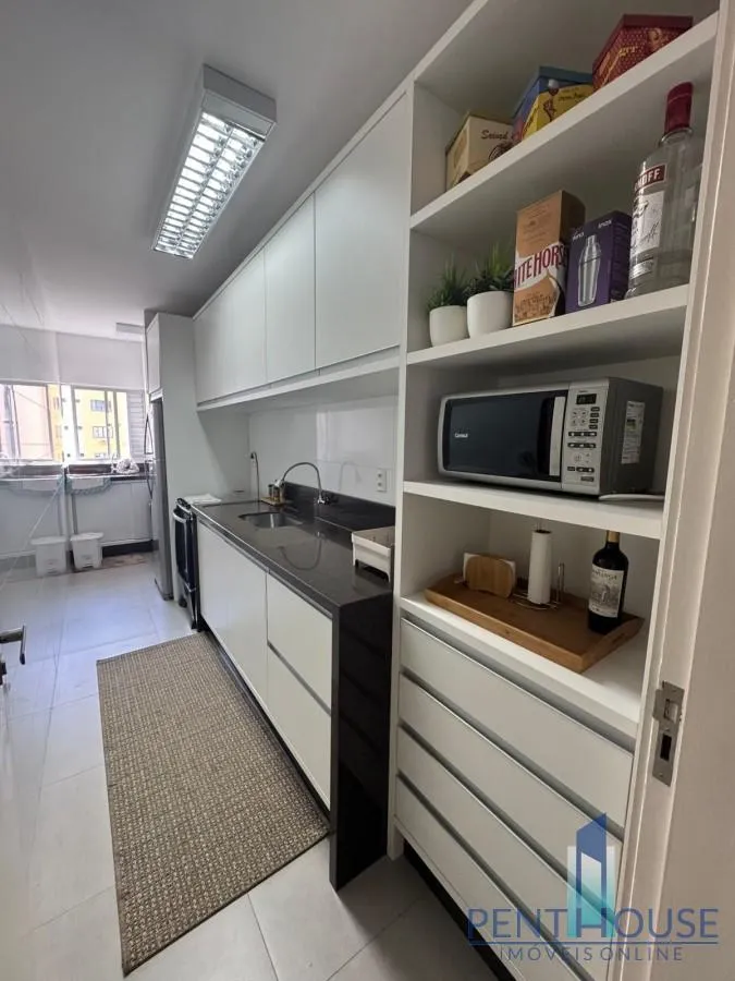 Imagem Apartamento Zona Central para Venda em Balneário Camboriú, CENTRO, 2 dormitórios, 1 banheiro, 1 vaga