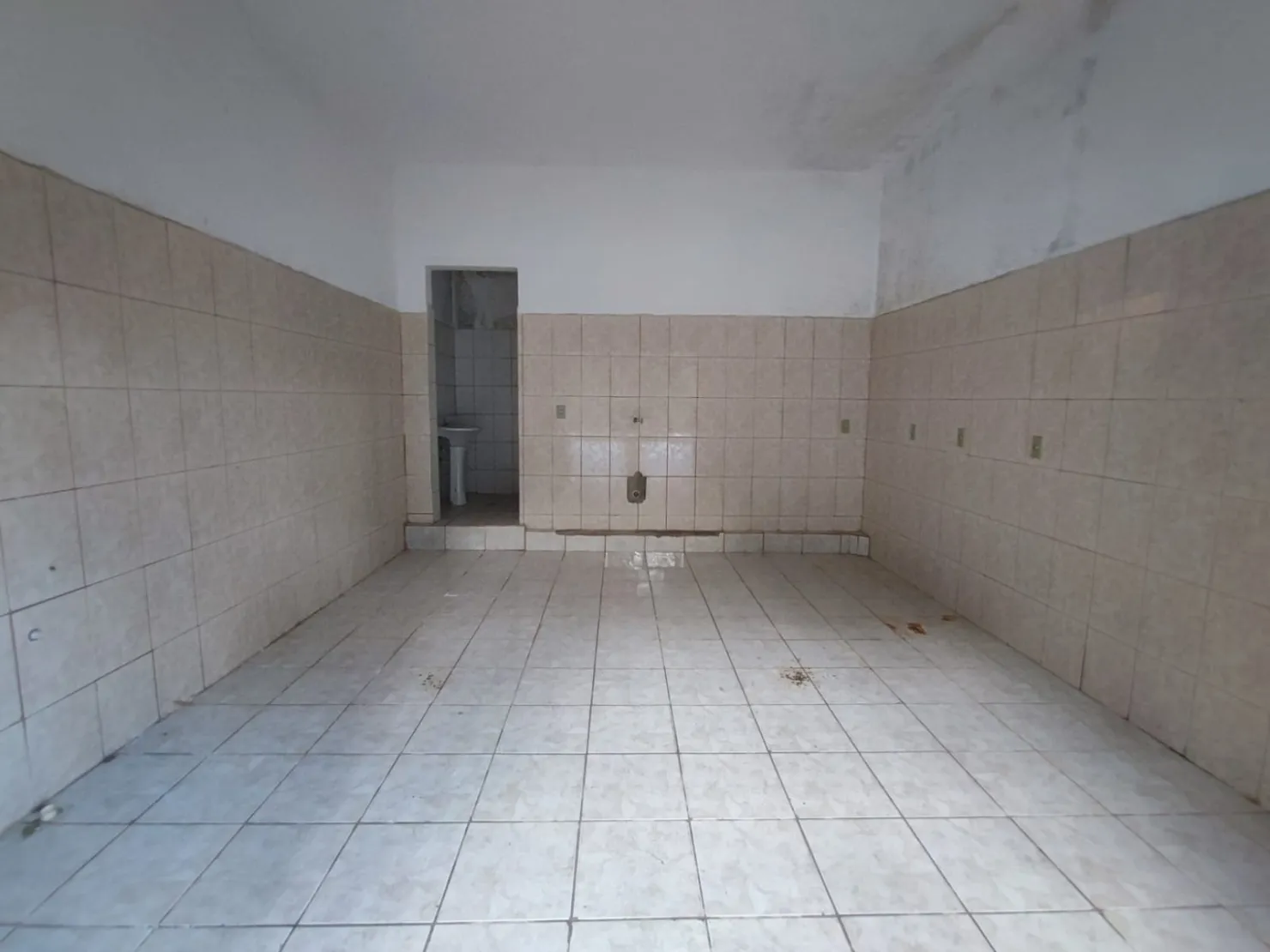 Imagem Comercial à venda 2 Quartos, 300M², Bosque da Princesa, Pindamonhangaba - SP