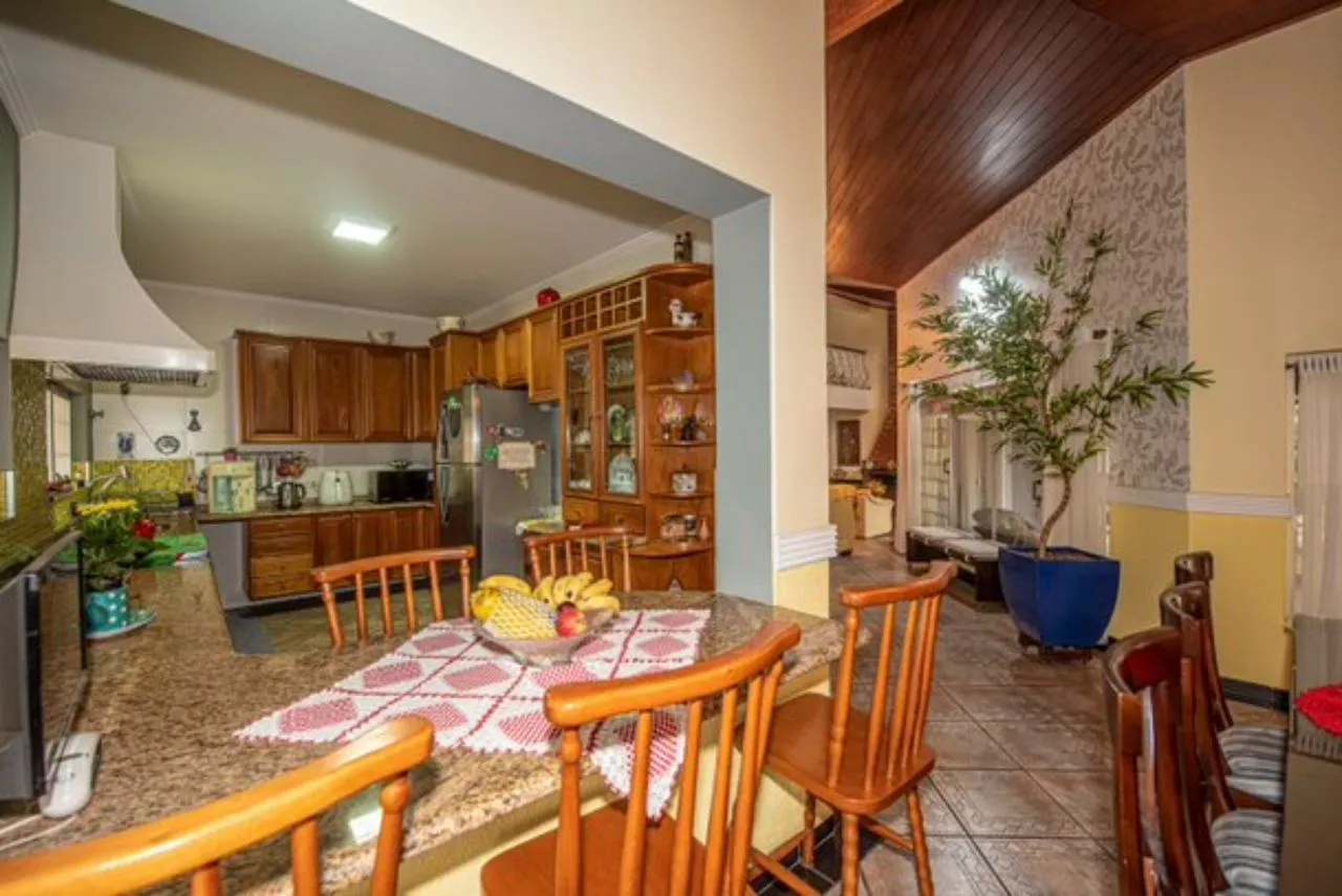 Imagem Ótima Casa para venda na Aldeia da Serrinha - Próximo a prefeitura