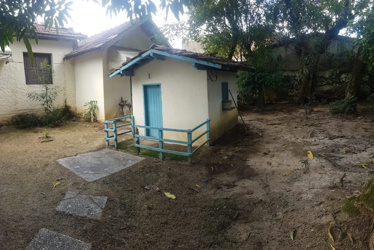 Imagem Terreno Amplo em Localização Estratégica - Perfeito para Construtoras