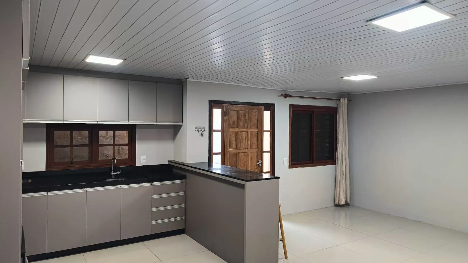 Imagem Casa à venda em Caxias do Sul, Santo Antônio, com 3 quartos, 130m2