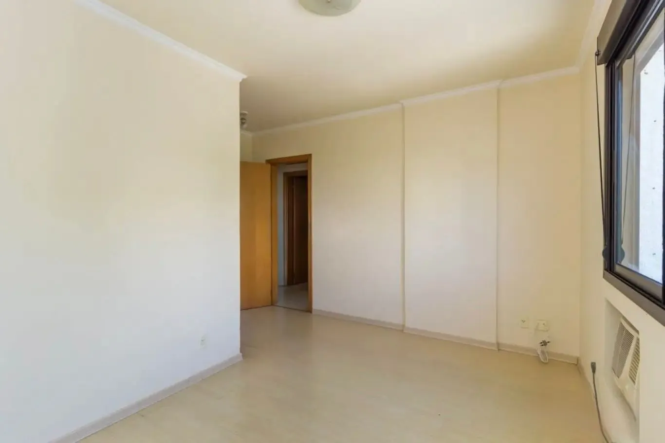 Imagem Apartamento 3 dormitórios em frente ao Estádio Beira Rio