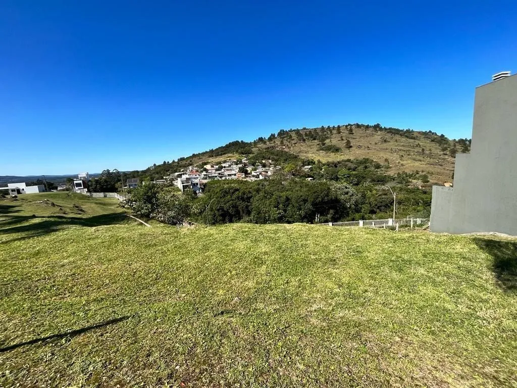 Imagem Terreno com 400 m² no bairro Aberta dos Morros