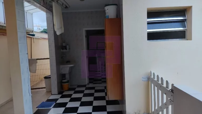 Imagem Casas / Padrão na cidade de Guarujá