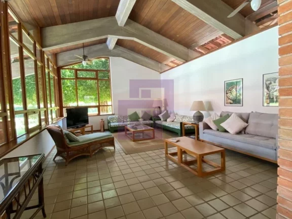 Imagem Bela Casa em condominio fechado!