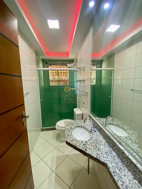 Imagem Casa em Condomínio para Venda em Teresópolis / RJ no bairro Araras