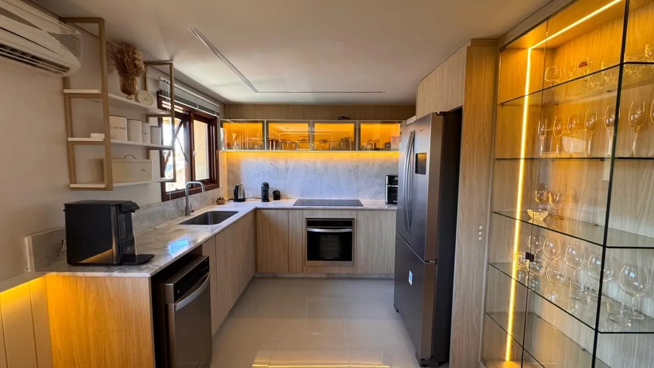 Imagem Casa Semimobiliada 3 dorm em Condomínio Fechado no Jardim Planalto