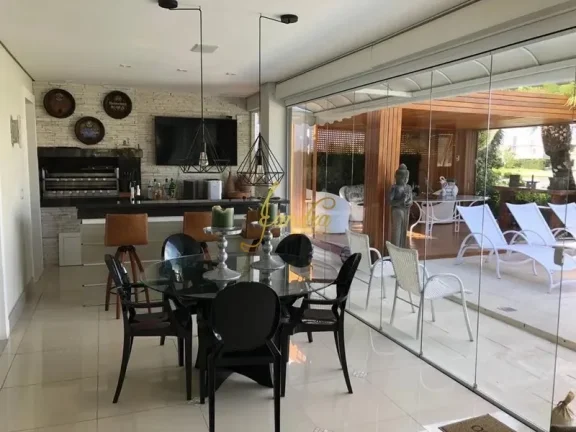 Imagem Sobrado beira de lago com piscina aquecida com 05 suítes