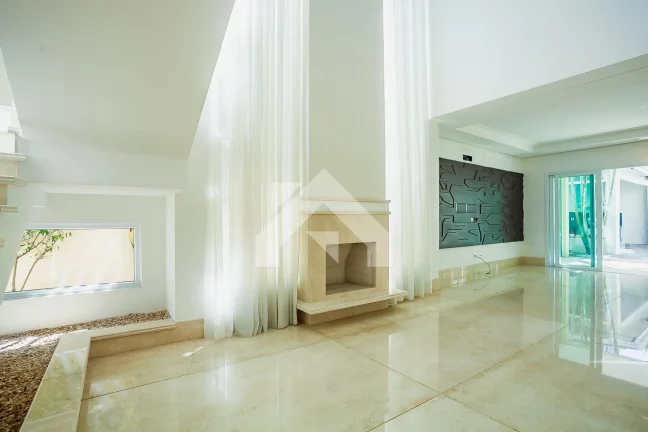 Imagem Casa de Condomínio em Tamboré - Santana de Parnaíba