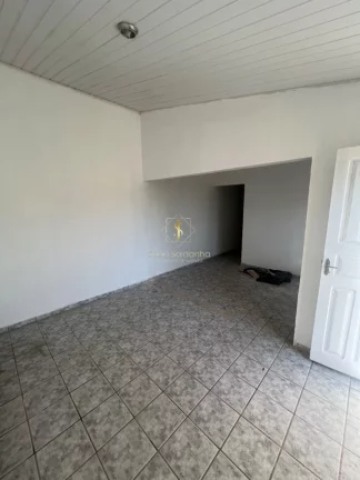 Imagem Casa em Guaratuba 150 metros do mar em rua asfaltada