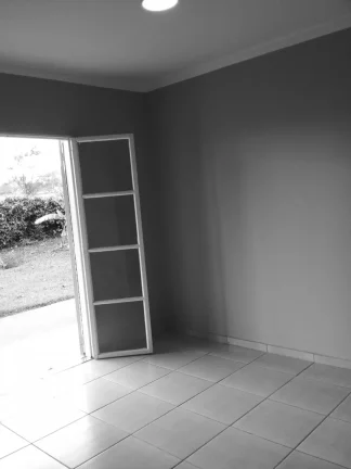 Imagem Arealva/SP, Condomínio Palmas Del Rey, uma casa no campo