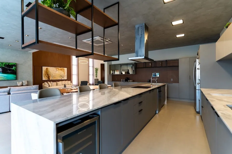 Imagem Linda Casa Térrea de Alto Padrão em Condomínio Completo com Lazer e Segurança