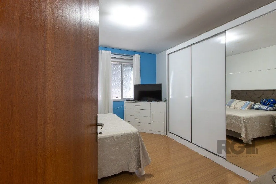 Imagem Casa para Venda - 126.89m², 3 dormitórios, 5 vagas - Azenha