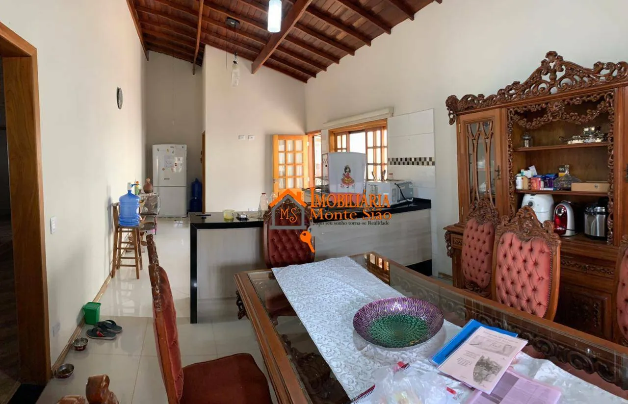 Imagem Casa com 4 dormitórios à venda, 300 m² por R$ 2.500.000,00 - Fazenda Velha - Arujá/SP