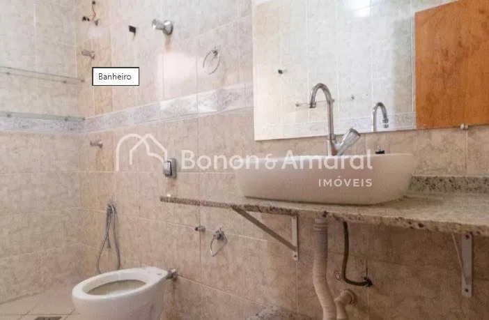 Imagem Casa Terrea com Edicula a venda no Parque Taquaral